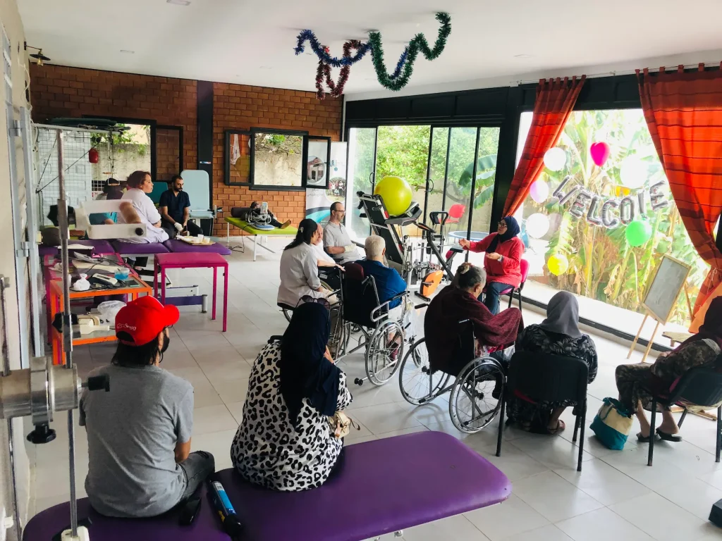 Chambre confortable dans une maison de retraite en Tunisie – hébergement sécurisé pour personnes âgées à Tunis